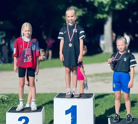 Jesienne Biegi Przełajowe w Pasłęku zainaugurowały Sportowy Rok Szkolny 2026/2027