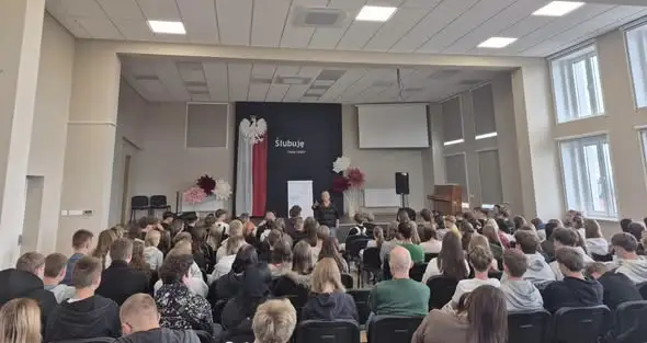 Pasłęk: warsztaty profilaktyczne o substancjach psychoaktywnych w Zespole Szkół
