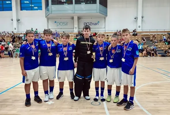 Wielkopolska Floorball CUP 2026: UKS Godkowo tuż za podium w Poznaniu
