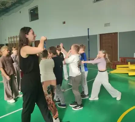 Uczniowie klasy 3a w Rychlikach uczyli się, jak radzić sobie ze stresem