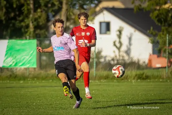 GLKS Pomowiec GE przełamuje passę! Wygrana 2:1 z liderem z Ostródy