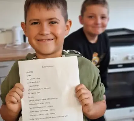 Klasa 2b ze Szkoły Podstawowej nr 12 w Elblągu zamieniła się w małą cukiernię