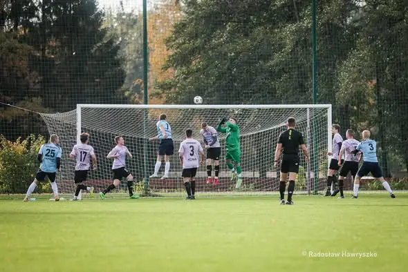 Remis w końcówce: GKS Małdyty i GLKS Pomowiec GE dzielą się punktami
