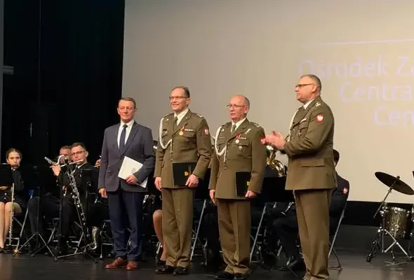 Elbląg: Wojewódzkie obchody Święta Terenowych Organów Wykonawczych MON