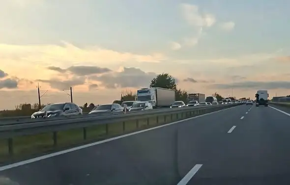 Zator na S7 przed Węzłem Bogaczewo w kierunku Warszawy