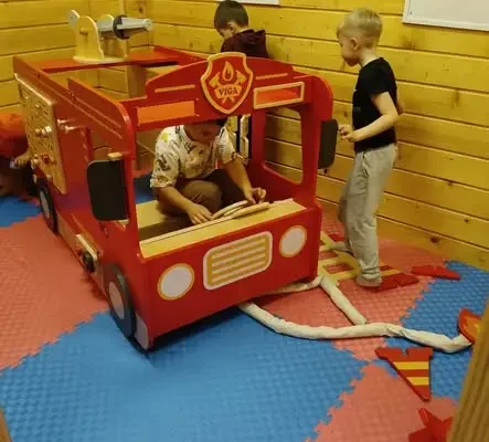 Integracyjny wyjazd uczniów z klas 0A, IA i IB do bawialni Hocki Klocki w Elblągu
